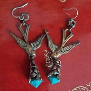 Elegant Bird Design Earrings with Turquoise Accents